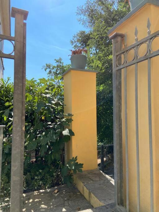 All'Ombra Delle Sophore La Spezia Zewnętrze zdjęcie